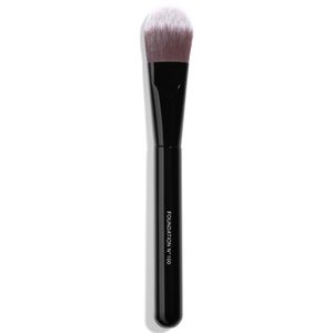 Chanel Foundation Brush